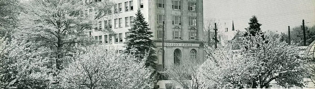 北河街的行政大楼是一张古老的照片